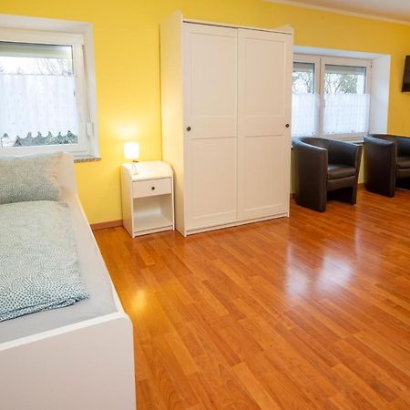 Monteur-/ Arbeiter-Apartment_ Wohnung 4 ميمنغن المظهر الخارجي الصورة